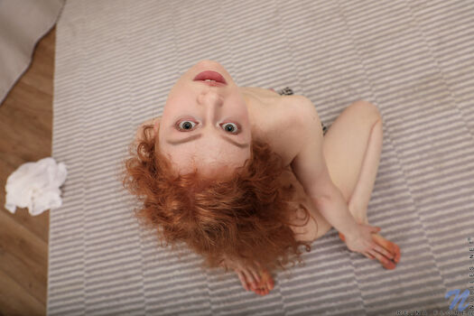 Nubiles 1 page 3 image