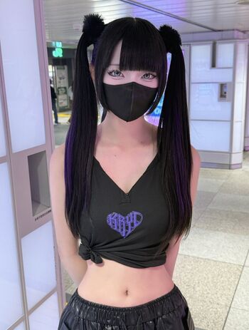 Nwqllxq image
