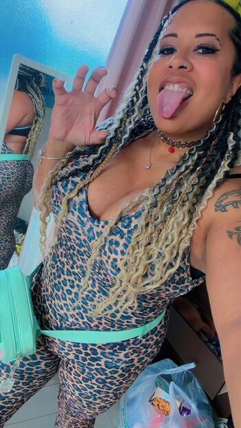 Nyla rose image