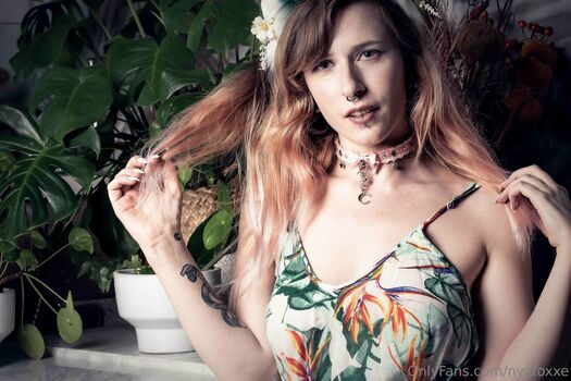 nyxfoxxe