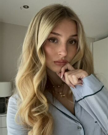 Odessarosalive 1 image