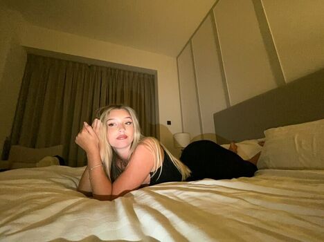 Odessarosalive 1 image