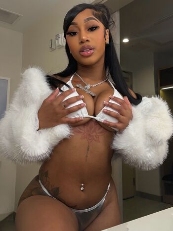 Officialladiiscorpio 1 image