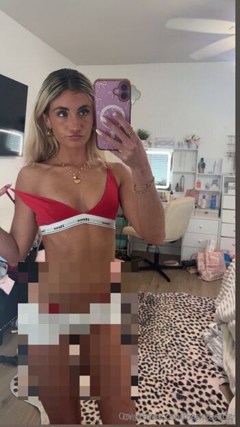 Olivia ewers 1 image