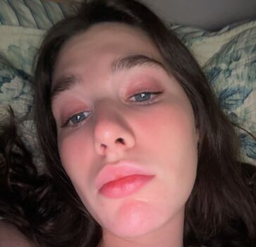 Olivia hopkins image