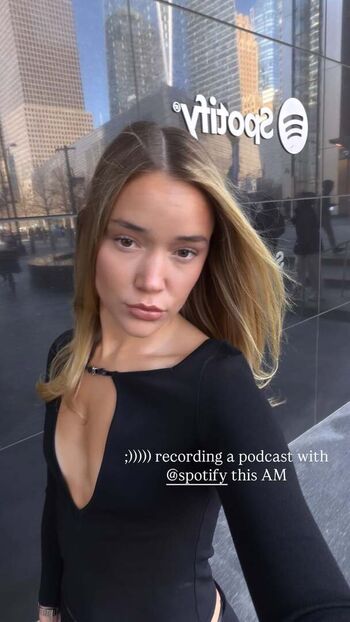 Olivia ponton page 7 image