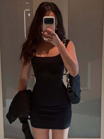 Olivia sui image