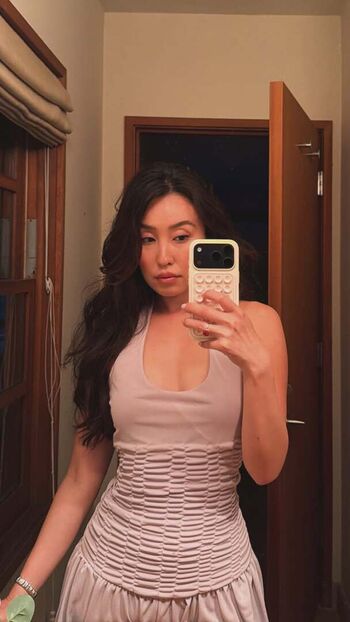 Olivia sui image