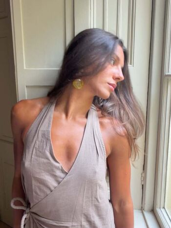 Olivia webb 1 image