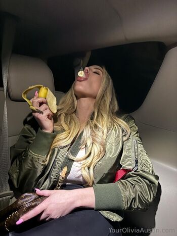 Oliviaaustinxxx image