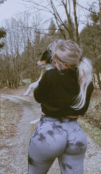 Oliviahbls page 2 image