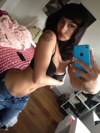 Oliviaraynn image