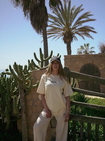 Oliwia petryna page 2 image