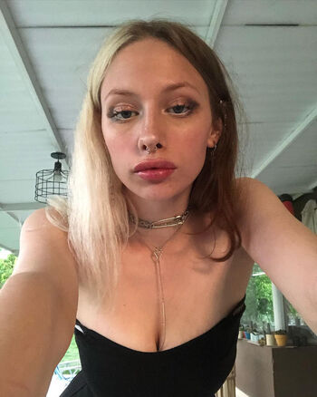 Ona cimolai page 2 image