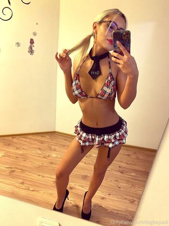 Onlyfansllmodels image