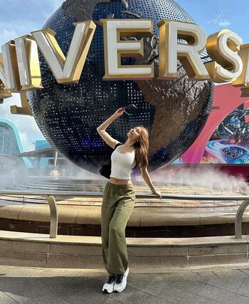 Pamela pasinetti page 3 image