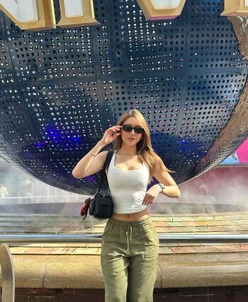 Pamela pasinetti page 3 image