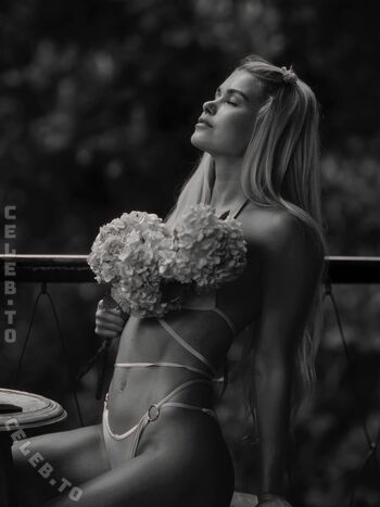 Pamela reif page 3 image