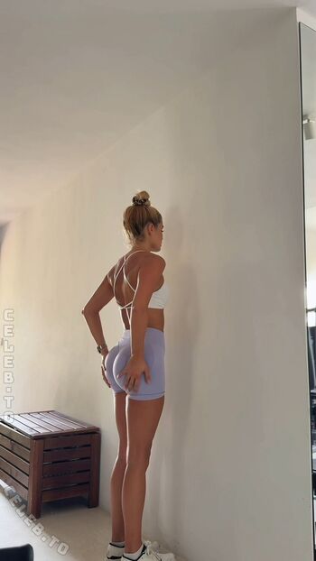 Pamela reif page 2 image