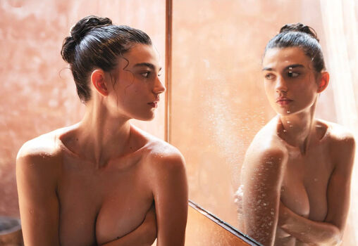 Pamela vasconcelos image