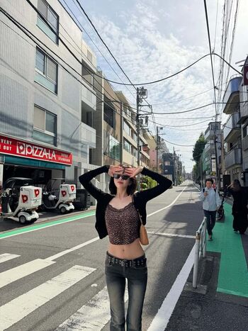 Park soo young image