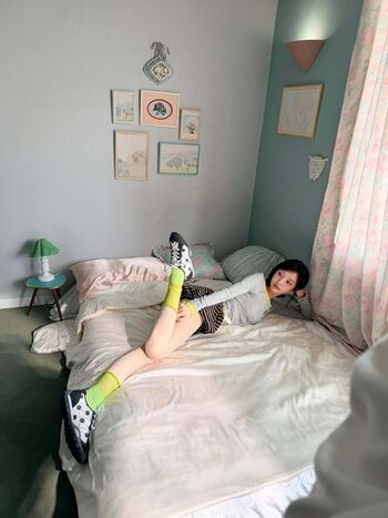Park soo young image