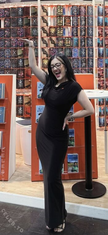 Parshad esmaeili image