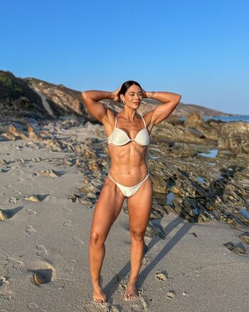 Paula costa page 6 image