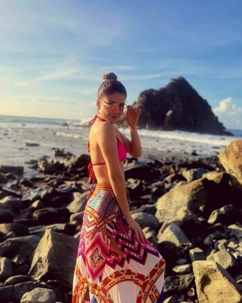 Paula fernandes image