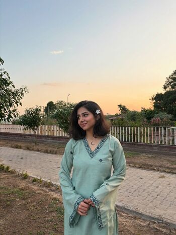 Payal chib image