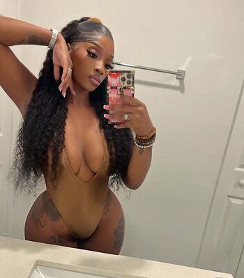 Peachy skin image