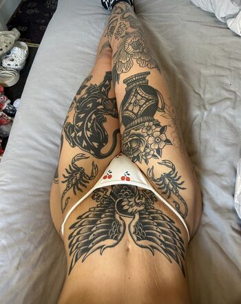 Peachyemb image