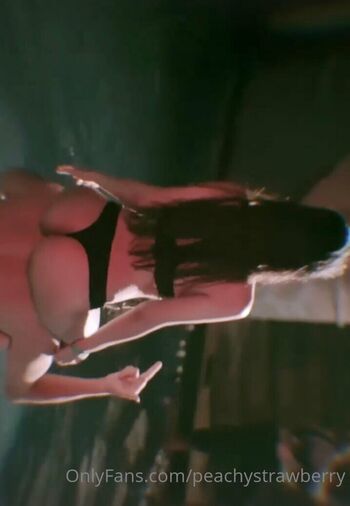 peachystrawberry