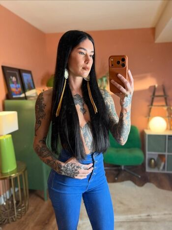 Peechfuzzzz page 3 image