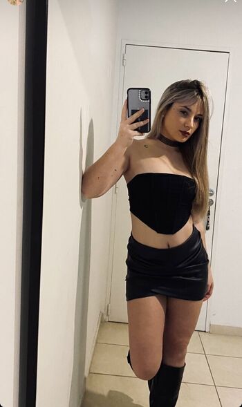 Pendeja puta image