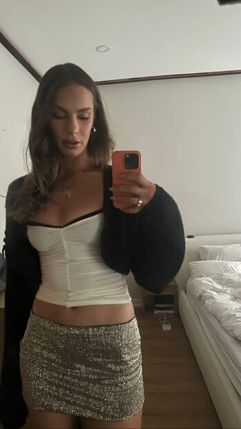 Penny oleksiak page 4 image