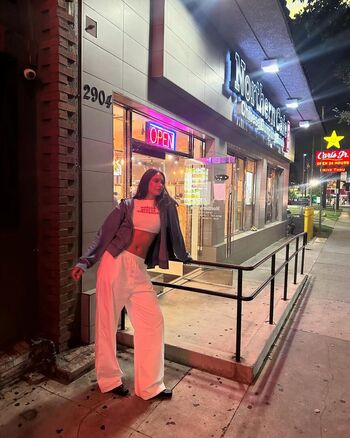 Penny oleksiak image