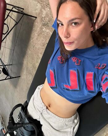 Penny oleksiak image