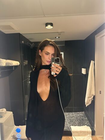 Penny oleksiak image