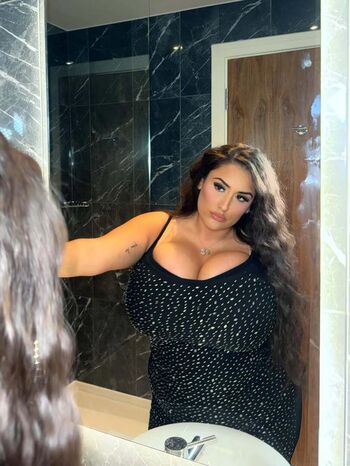 Pettiana cypriotmami image