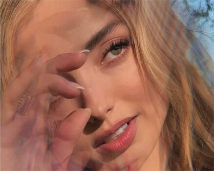 Peyton list 1 image