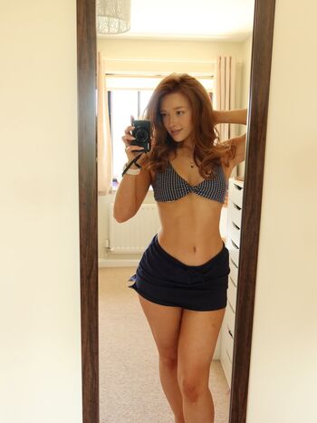 Pheobeisginger image