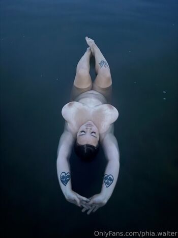 Phia walter page 2 image