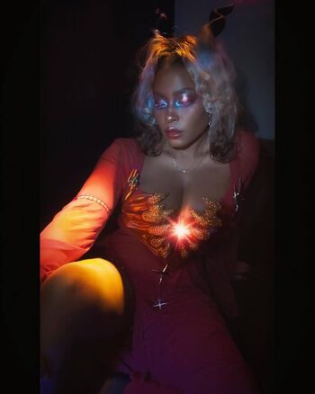 Phillicia deanell image