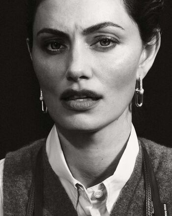 Phoebe tonkin image