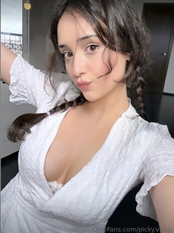 Picky vicky image