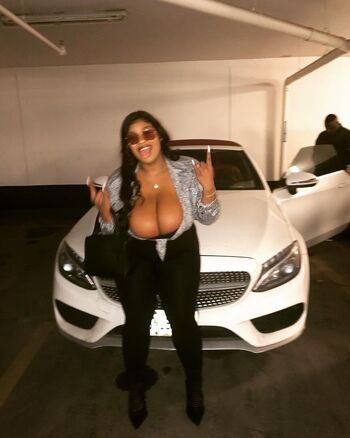 Pinklopezmafia image