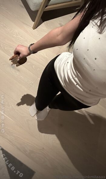 Pinkmilaaax image