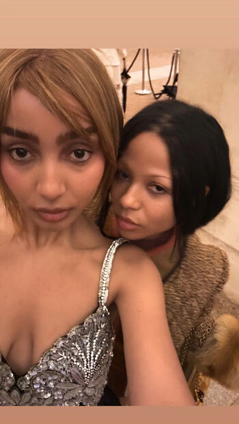 Pinkpantheress page 2 image