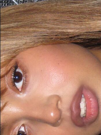 Pinkpantheress image